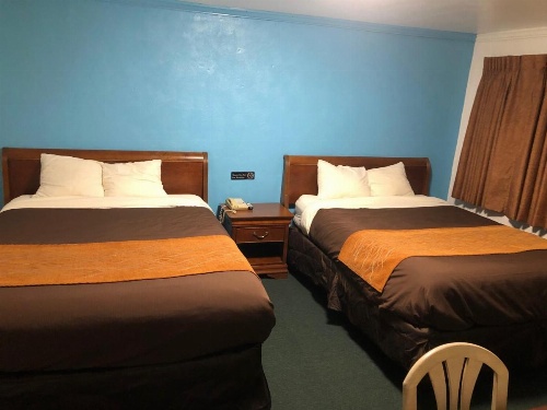 Collier's Motel image 8
